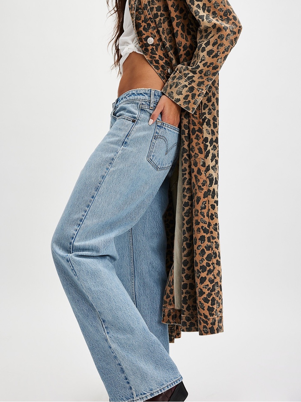 Levi’s Low Loose Jean - Picture 4 of 4